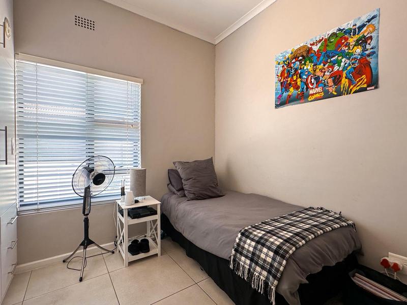 3 Bedroom Property for Sale in Wellway Park East Western Cape